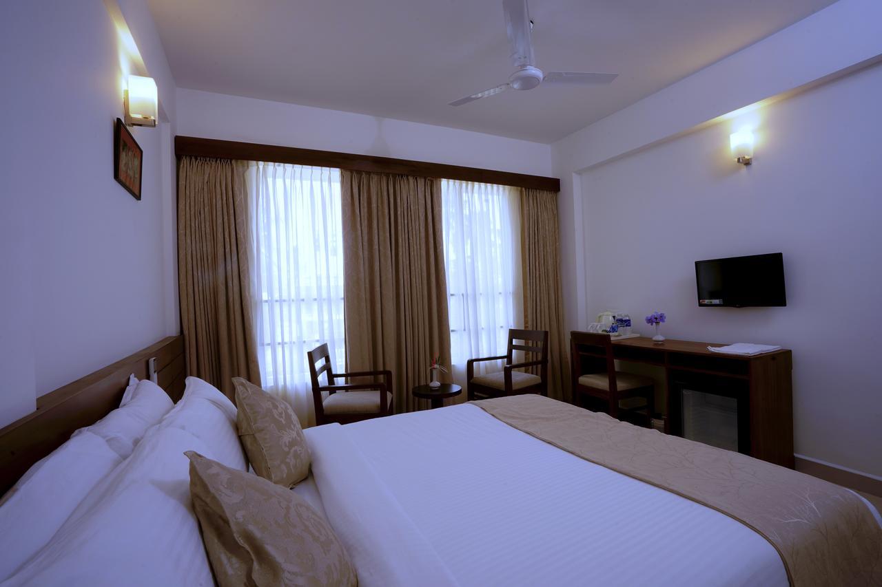 Niko Hotels Kochi Kültér fotó